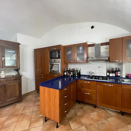 Piazzetta Del Forno Apartment