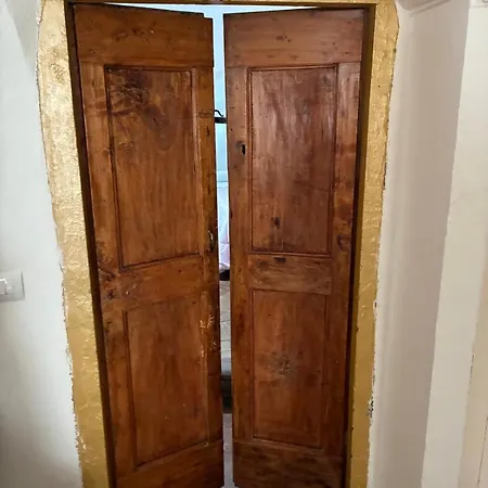 Piazzetta Del Forno * Assergi