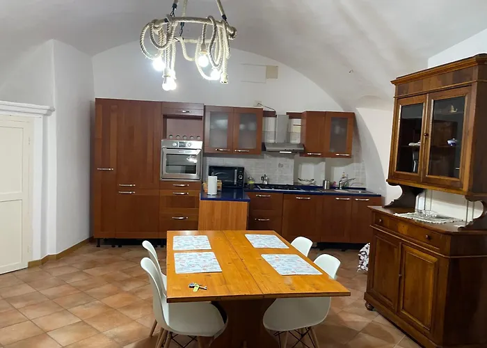 Piazzetta Del Forno * Assergi